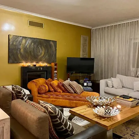Casa de hóspedes For 5&caxias&lisboa *
